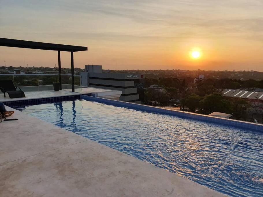 Hermoso Departamento Con Piscina Y Estacionamiento Asuncion Exteriör bild